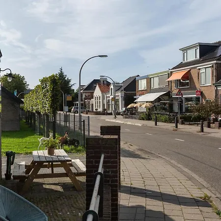 Old Farmhouse, 5 Minutes From Delft